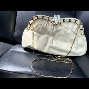 Finesse la Model clutch